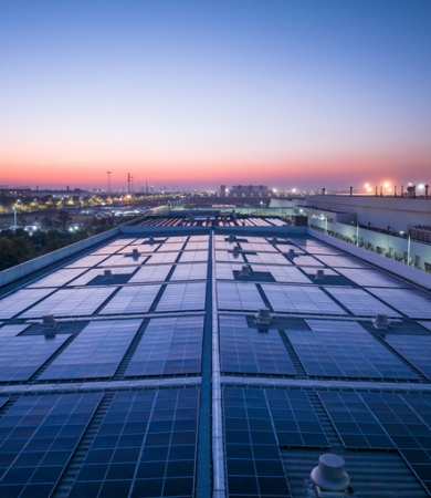 מערכת אגירת חשמל מסחרית: מה חשוב לבחון לפני התקנה?